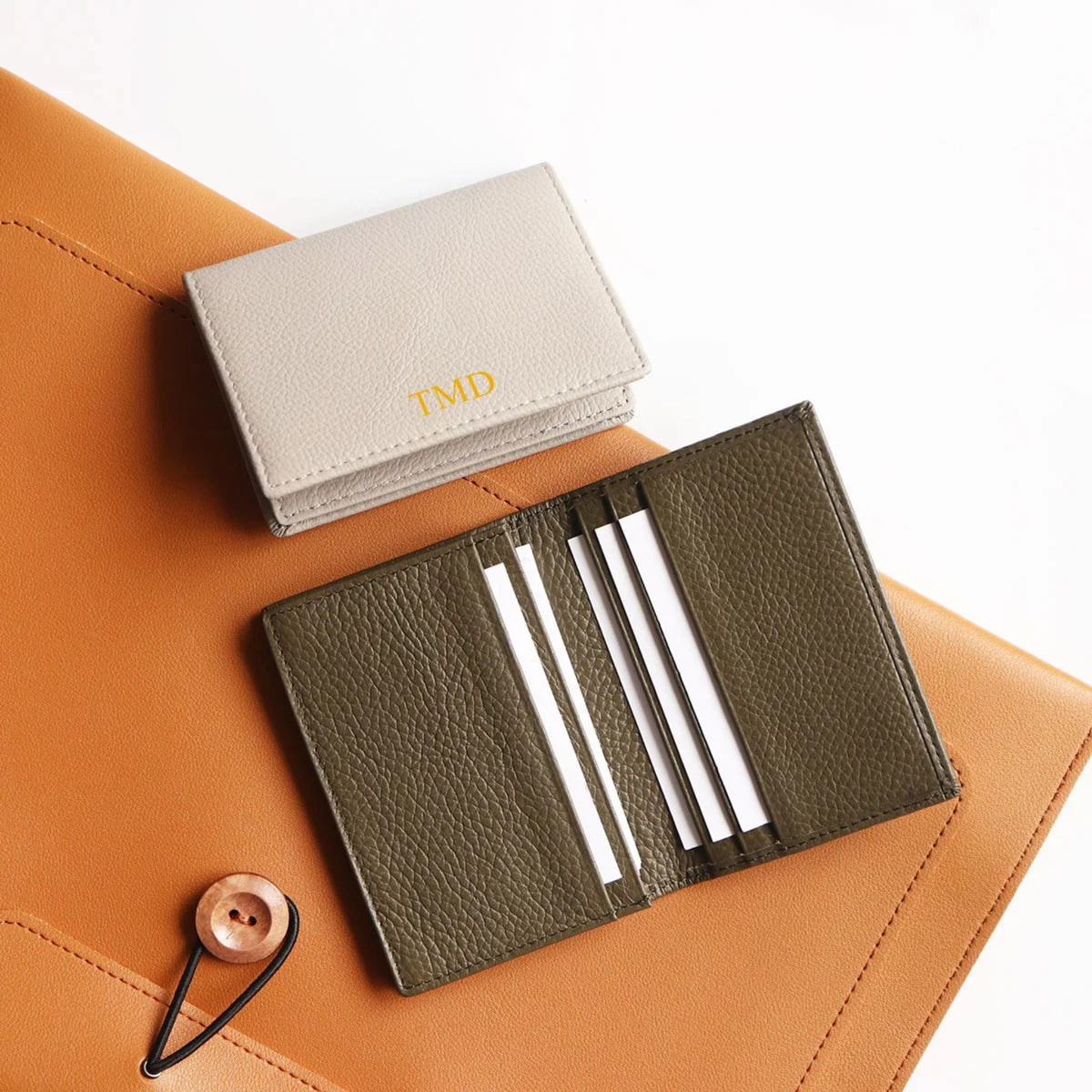 Porte-cartes en cuir luxe pour femme pliable personnalisé initiales