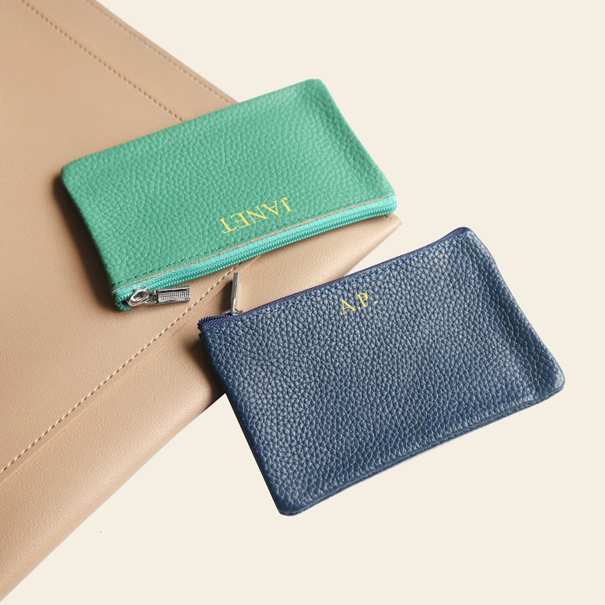 Porte-cartes en cuir luxe pour femme pochette zippé porte monnaie personnalisé