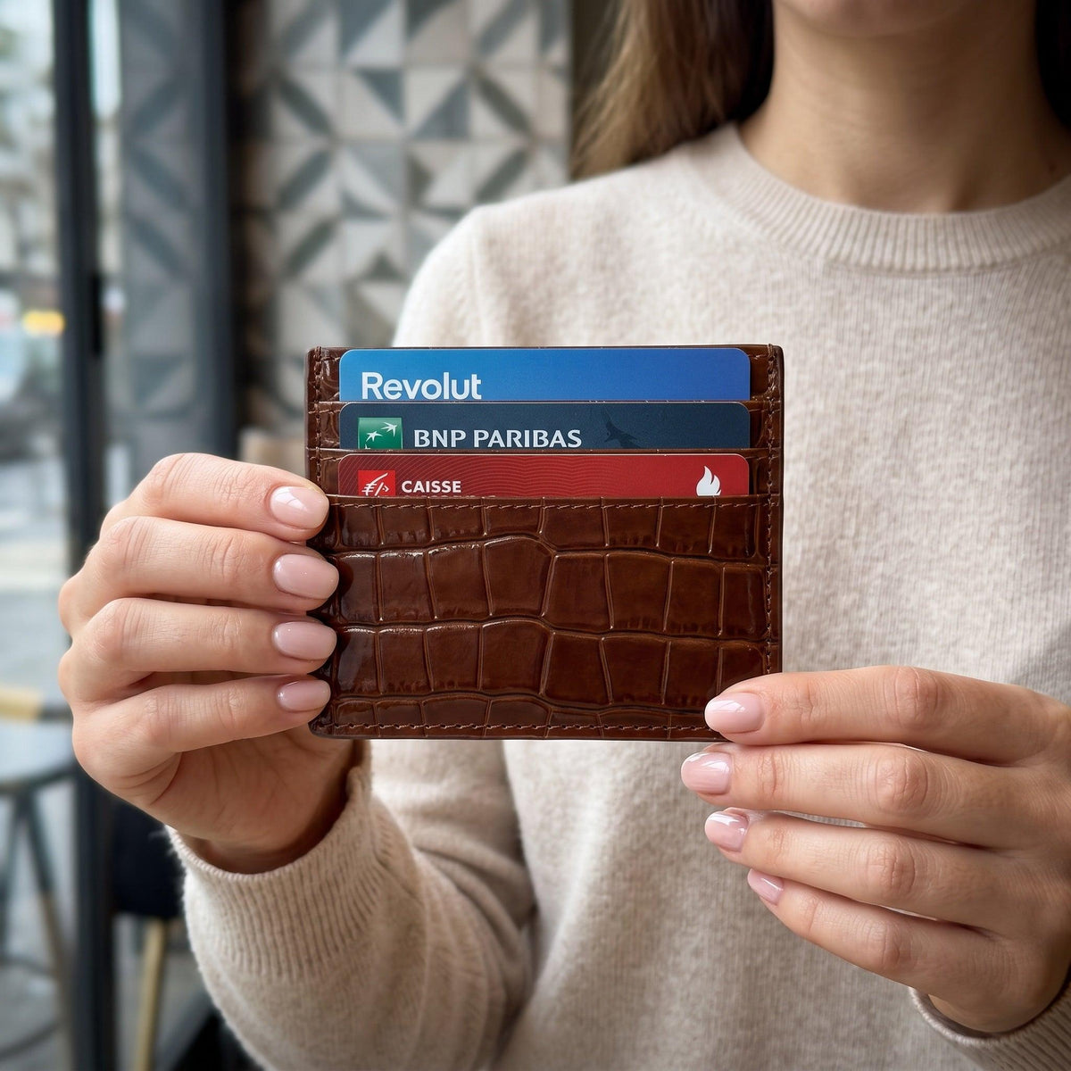 Porte-cartes pour femme motif croco plat