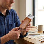 Porte-cartes pour homme carbone pliable automatique pop-up sécurisé anti-RFID